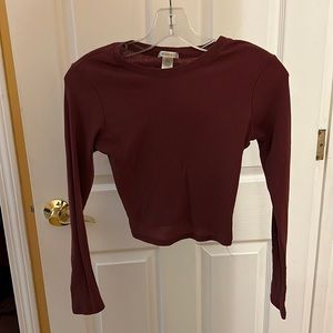 Long sleeve crop top